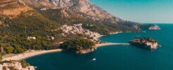 Sveti Stefan i Crna Gora na pjenu od mora, montenegro, travel montenegro, summer in montenegro